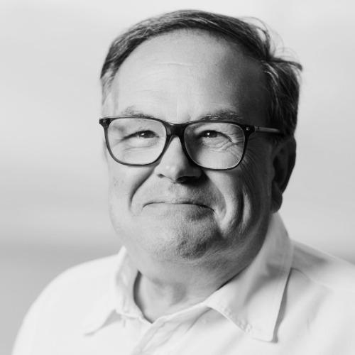 Staff member Alberto Perret-Gentil